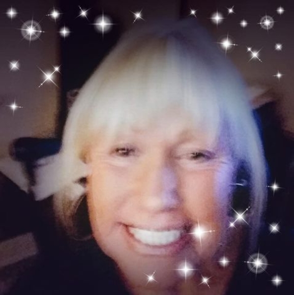 Meet your Posher, Cheryl - Picture 1 of 1